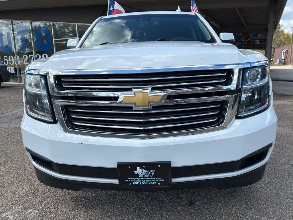 2017 Chevrolet Tahoe Image 2