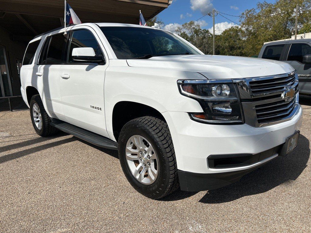 2017 Chevrolet Tahoe Image 3