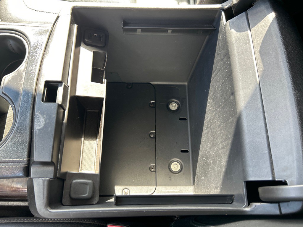 2017 Chevrolet Tahoe Image 25