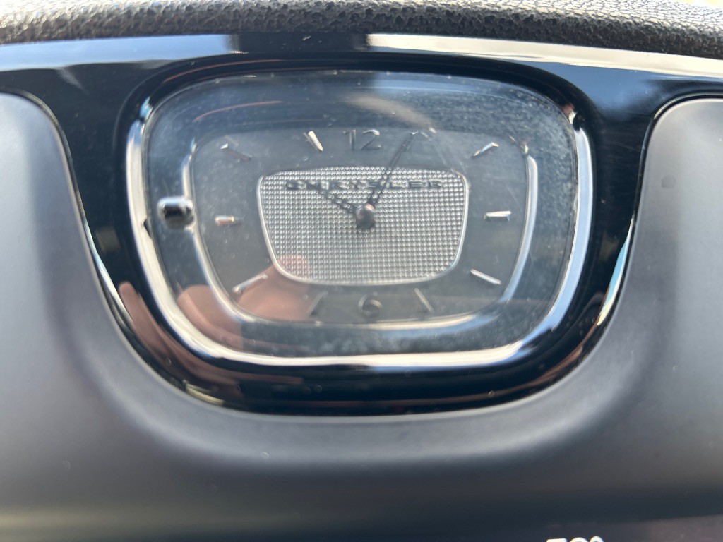 2019 Chrysler 300 Image 21