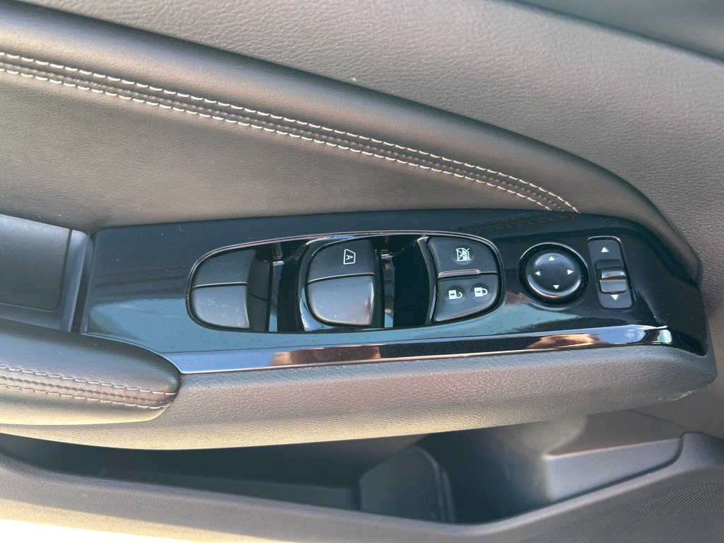 2023 Nissan Altima Image 9