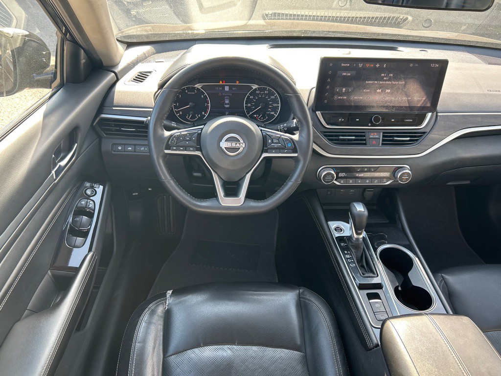 2023 Nissan Altima Image 23