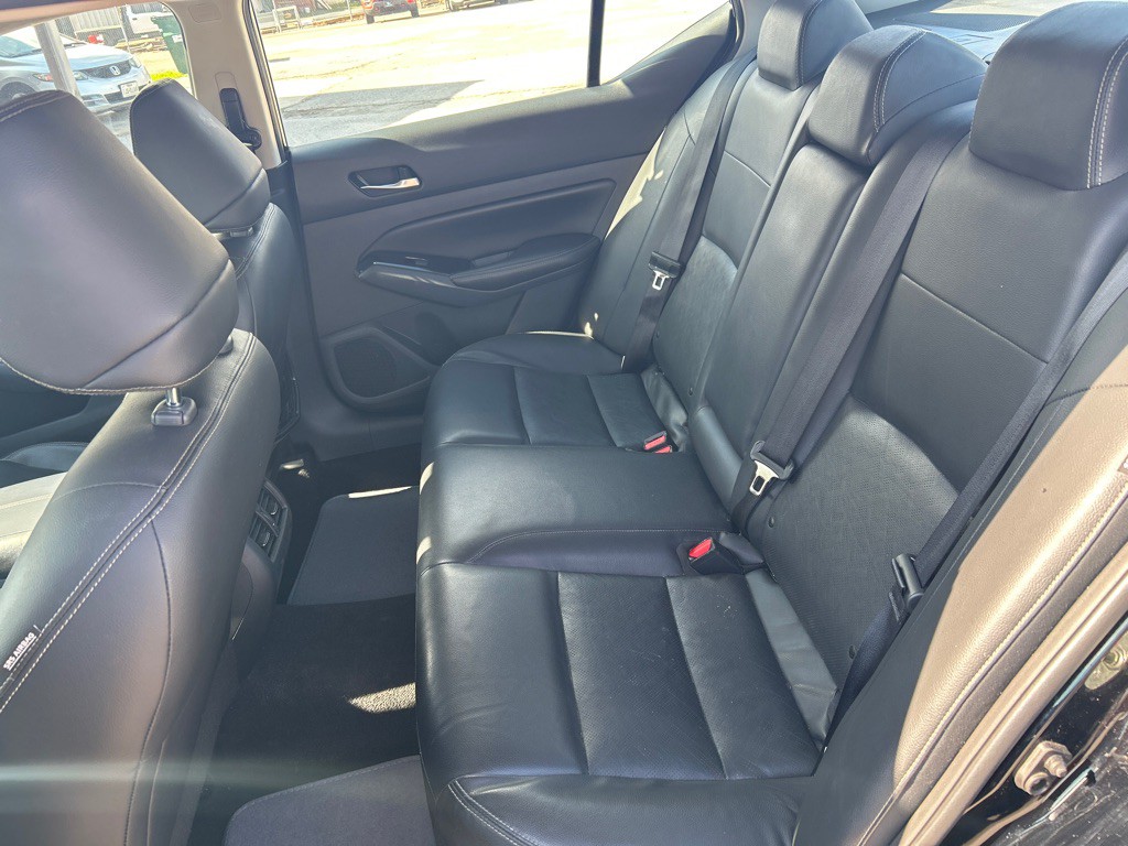 2023 Nissan Altima Image 25