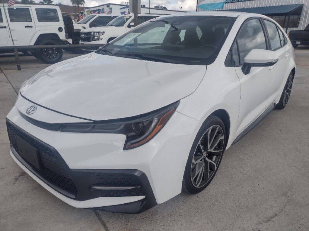 2022 Toyota Corolla Image 1