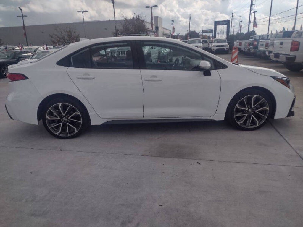 2022 Toyota Corolla Image 8