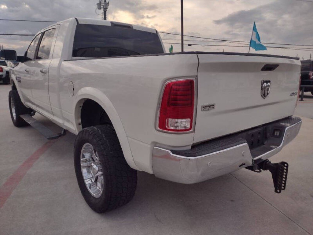 2016 RAM 2500 Image 5