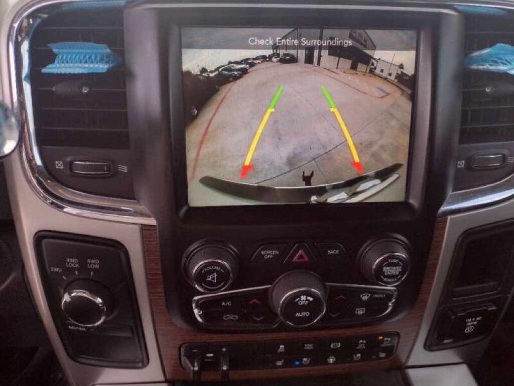 2016 RAM 2500 Image 17