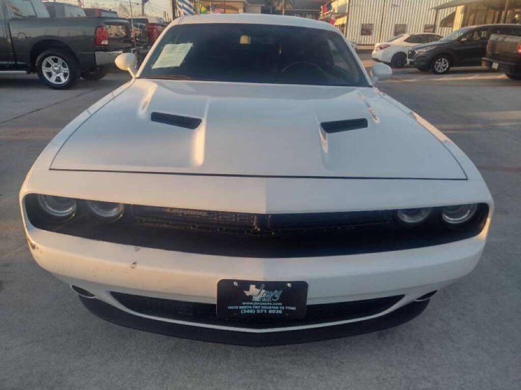 2018 Dodge Challenger Image 8