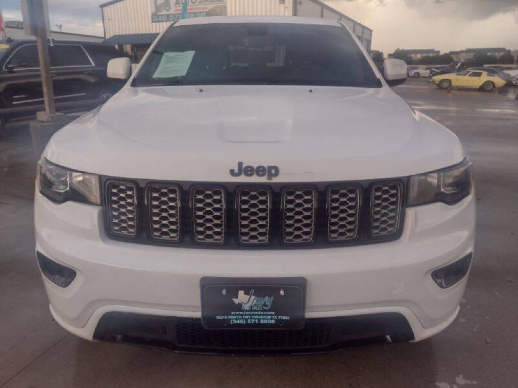 2020 Jeep Grand Cherokee Image 2