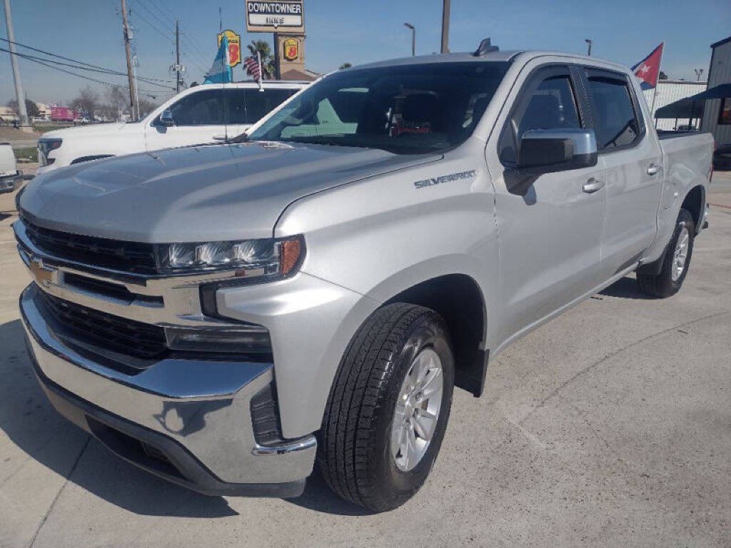 2015 Chevrolet Silverado 1500 Image 1