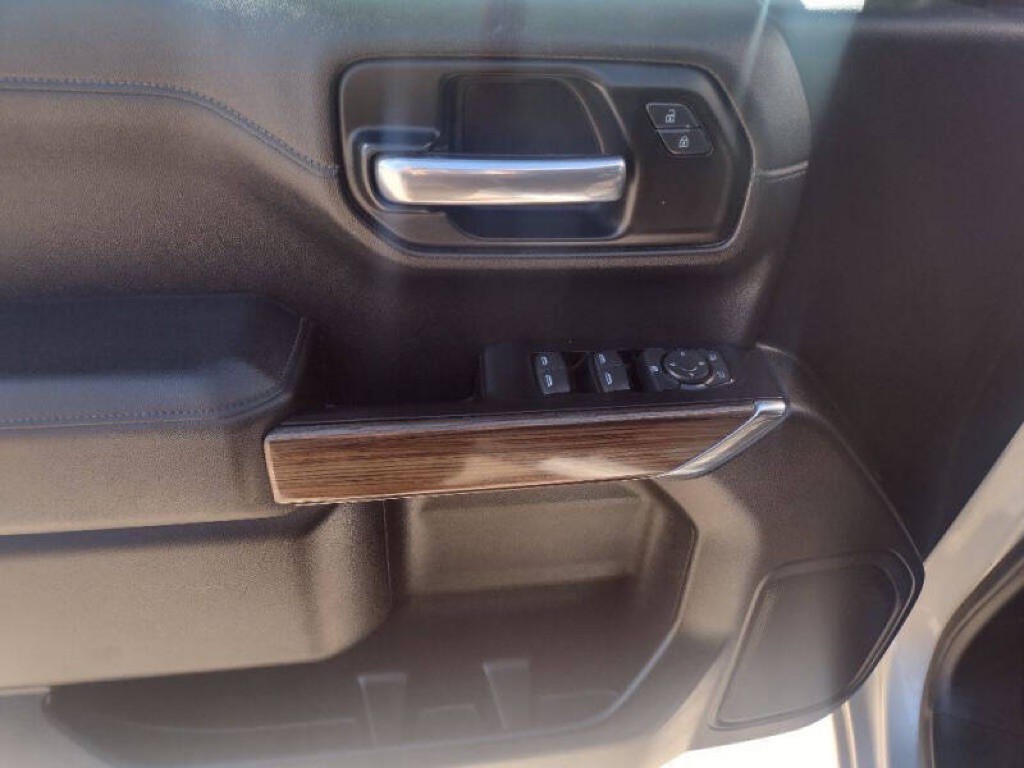 2015 Chevrolet Silverado 1500 Image 21