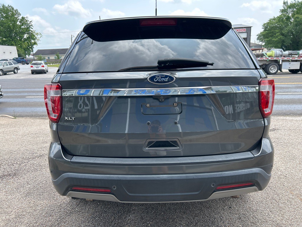 2019 Ford Explorer Image 6