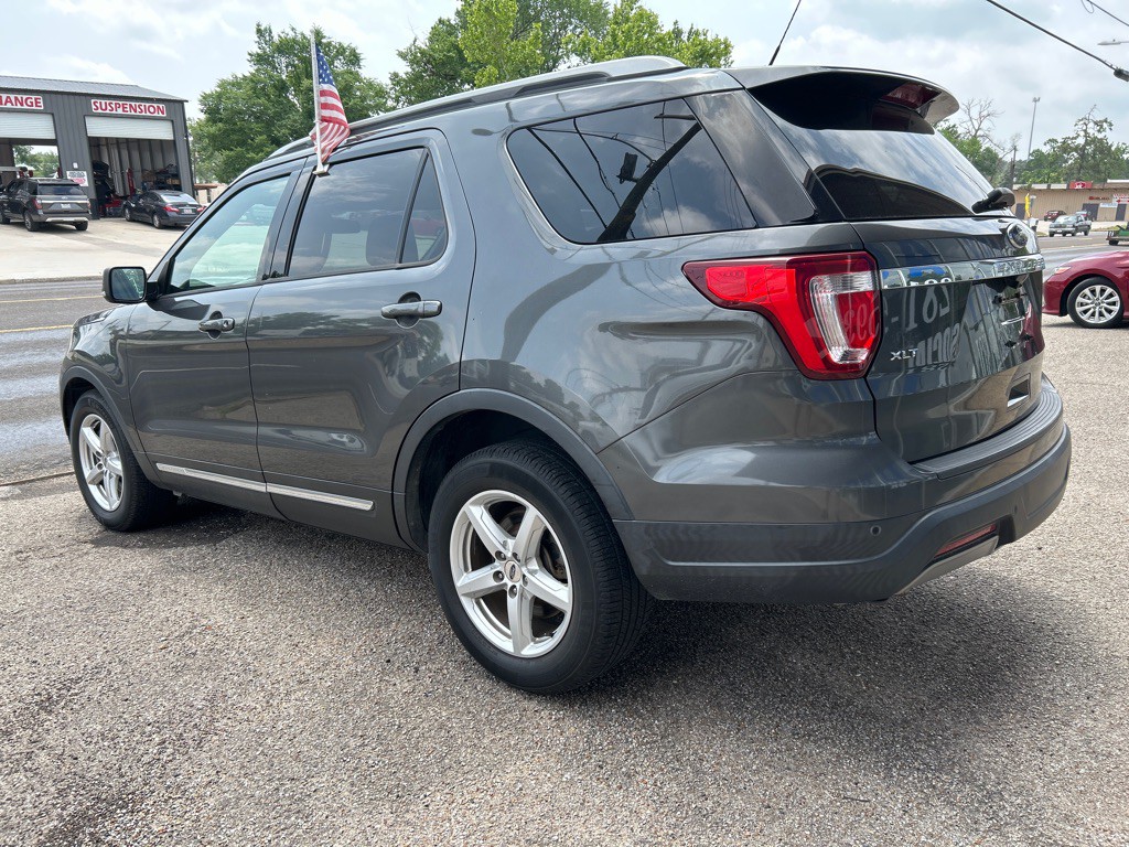 2019 Ford Explorer Image 7