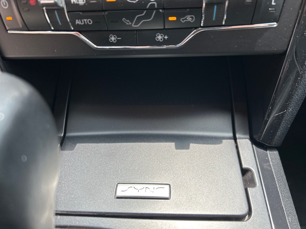 2019 Ford Explorer Image 17