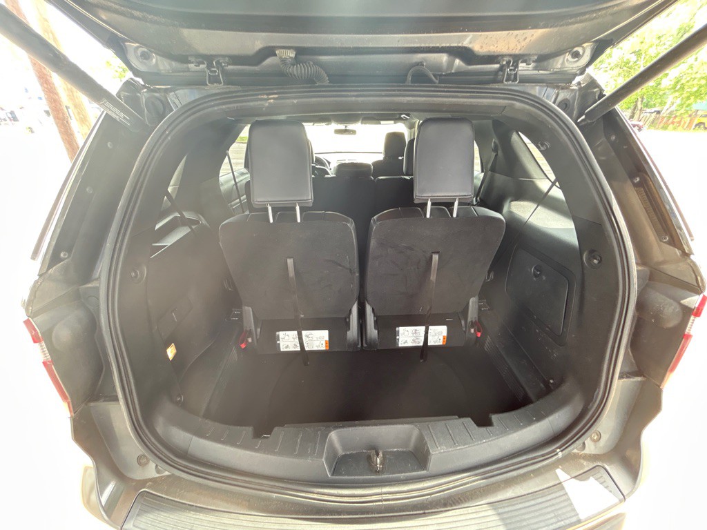2019 Ford Explorer Image 25