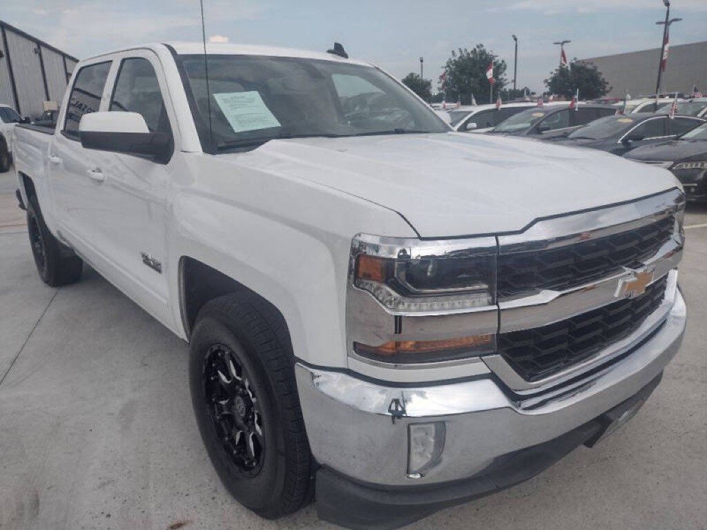 2018 Chevrolet Silverado 1500 Image 3