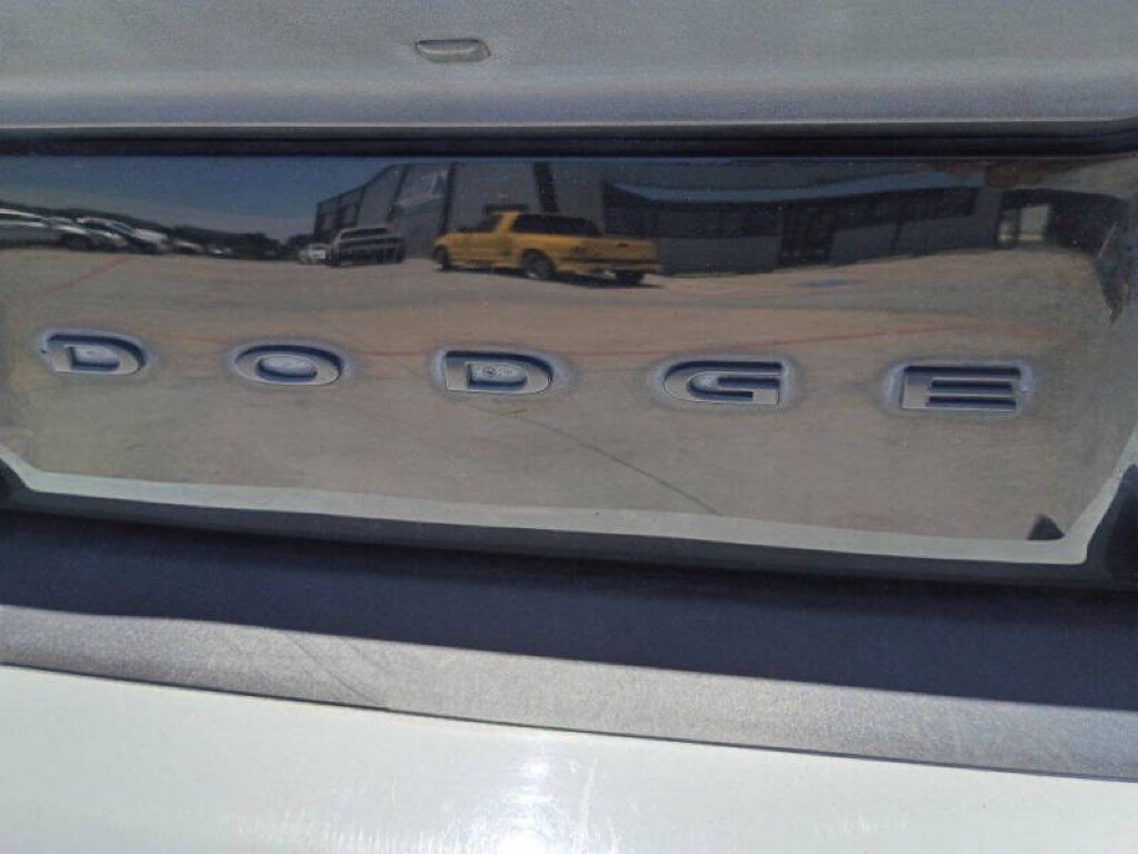 2021 Dodge Challenger Image 9