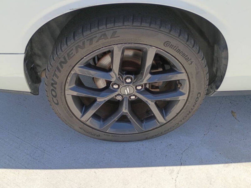 2021 Dodge Challenger Image 21