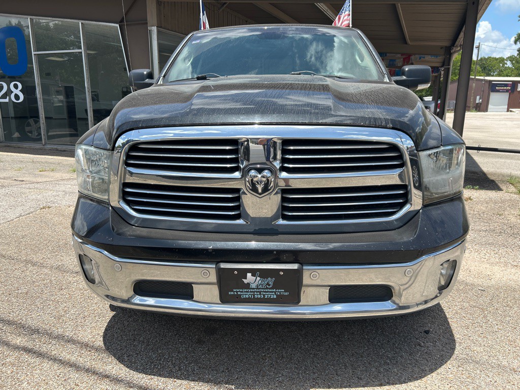 2016 RAM 1500 Image 2