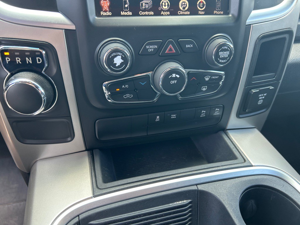 2016 RAM 1500 Image 16