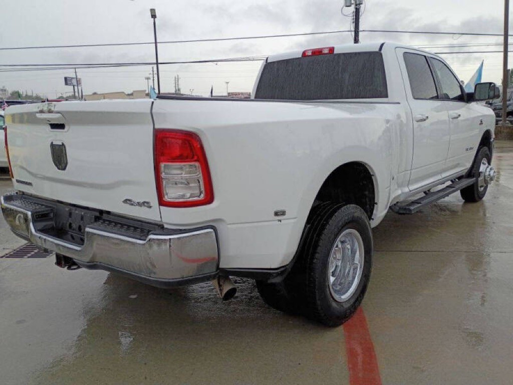 2019 RAM 3500 Image 6