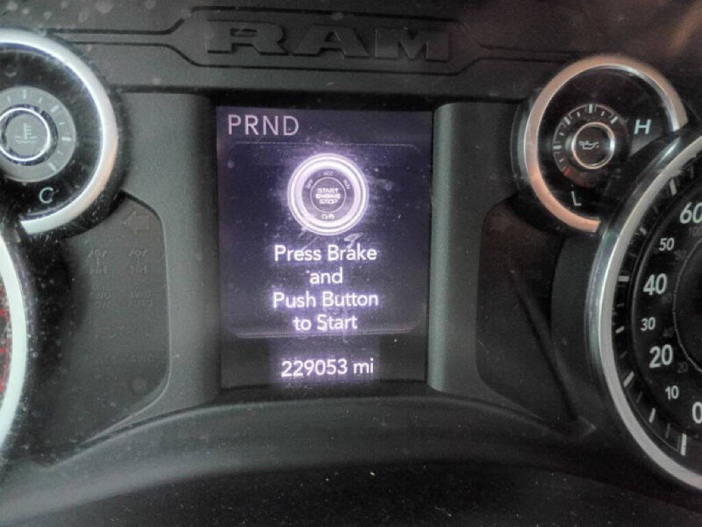 2019 RAM 3500 Image 18