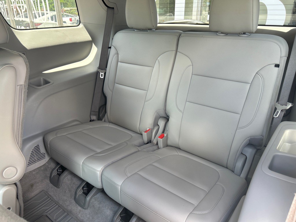 2021 GMC Acadia Image 22