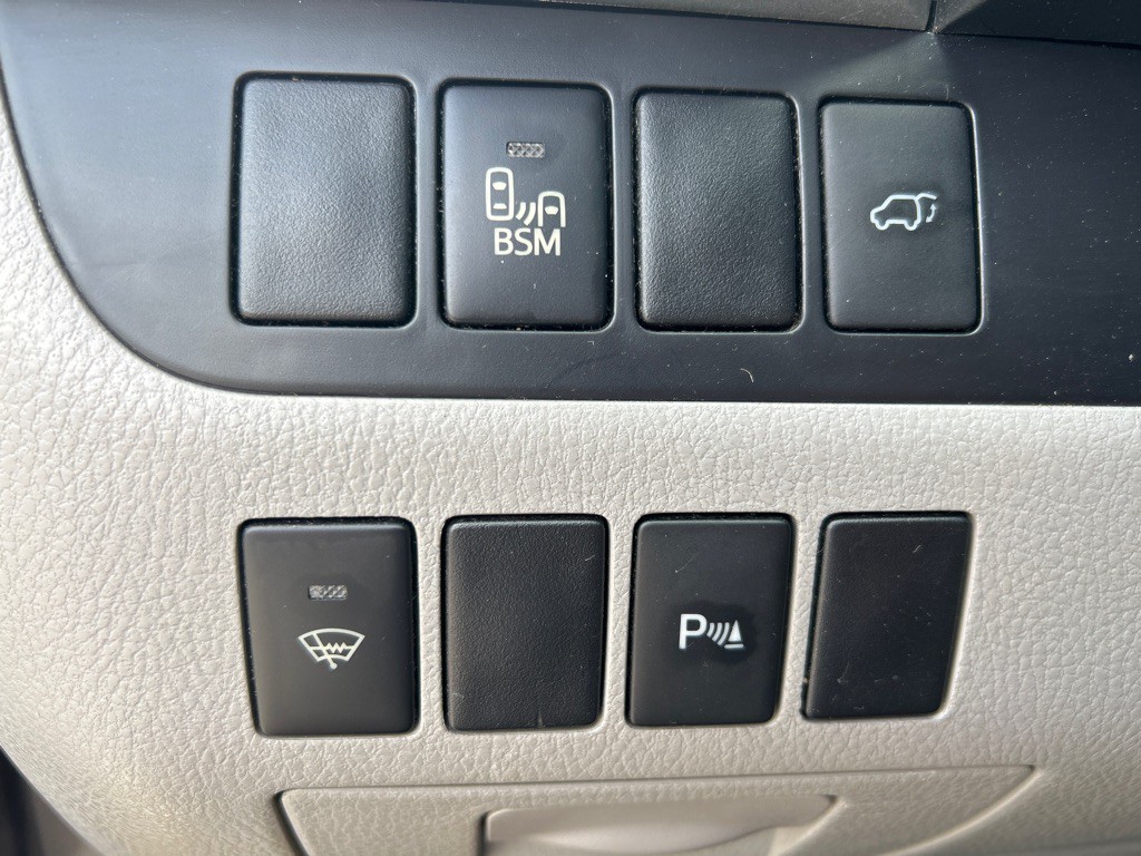2015 Toyota Highlander Image 11
