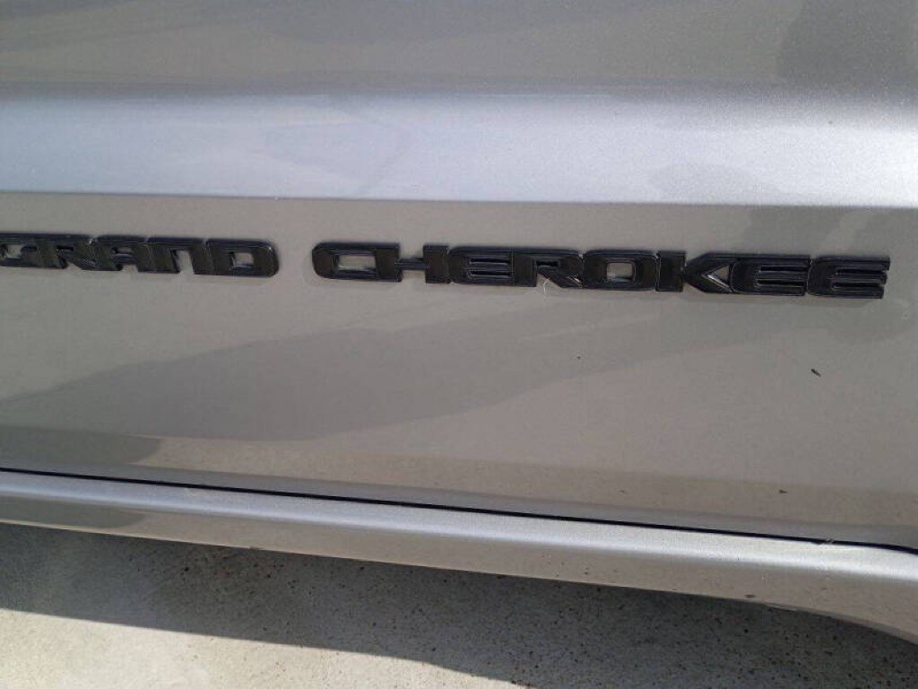 2021 Jeep Grand Cherokee Image 9