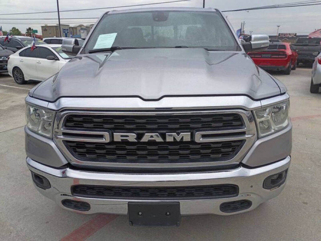 2022 RAM 1500 Image 2