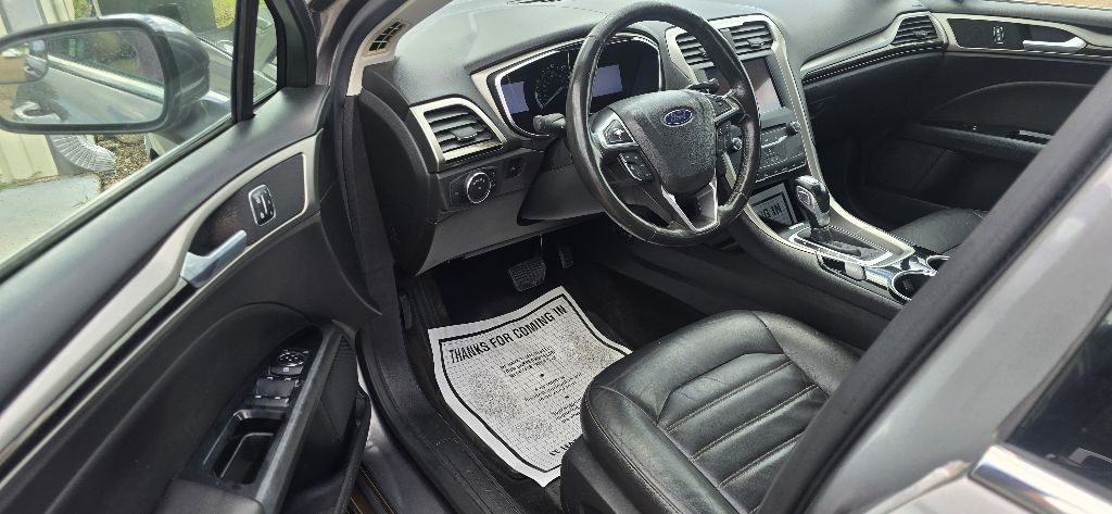 2013 Ford Fusion Image 2