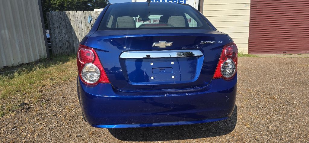 2013 Chevrolet Sonic Image 5