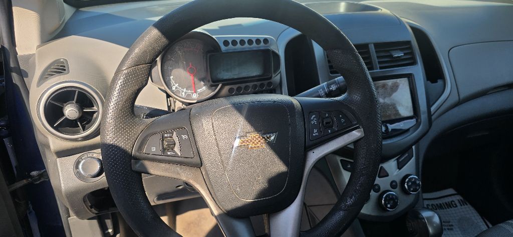 2013 Chevrolet Sonic Image 6