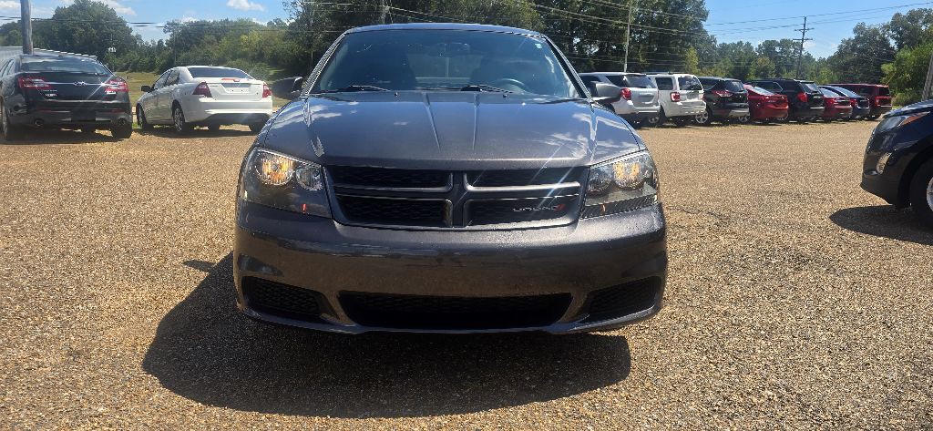 2014 Dodge Avenger Image 1