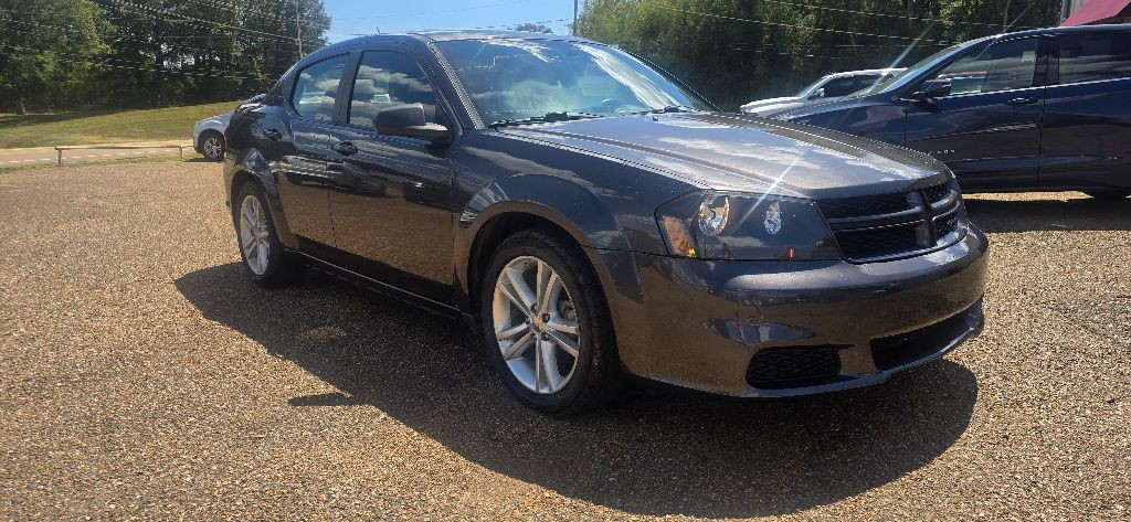 2014 Dodge Avenger Image 2