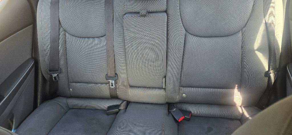 2011 Hyundai Elantra Image 6