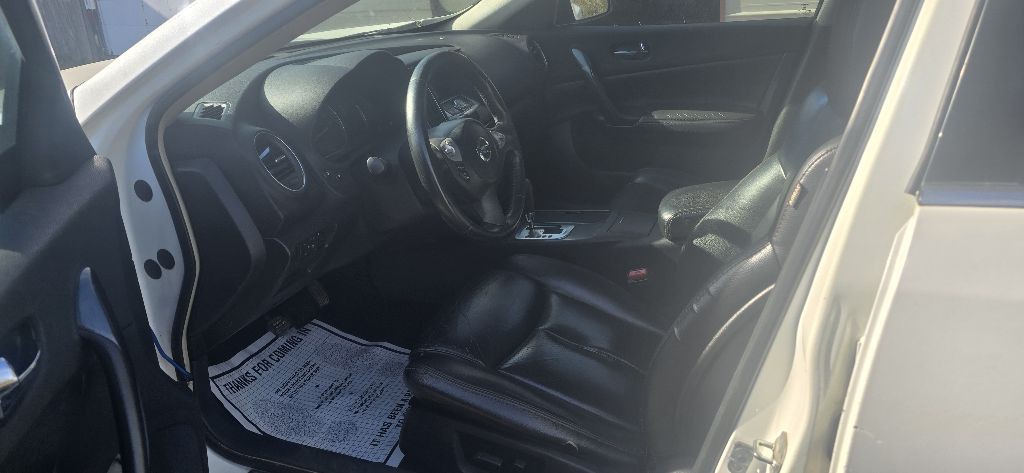 2012 Nissan Maxima Image 3