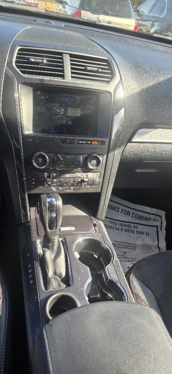 2018 Ford Explorer Image 7