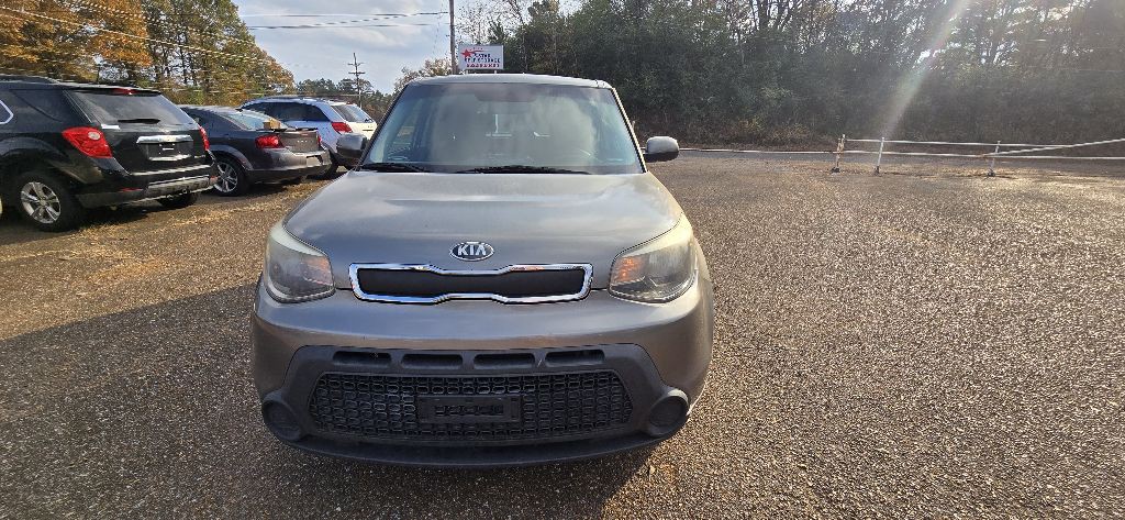 2015 Kia Soul Image 2