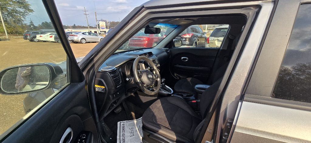 2015 Kia Soul Image 6