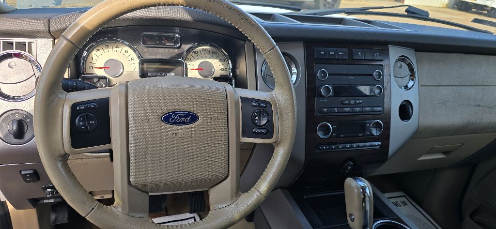2011 Ford Expedition Image 6