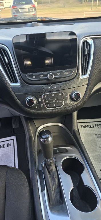 2020 Chevrolet Malibu Image 9