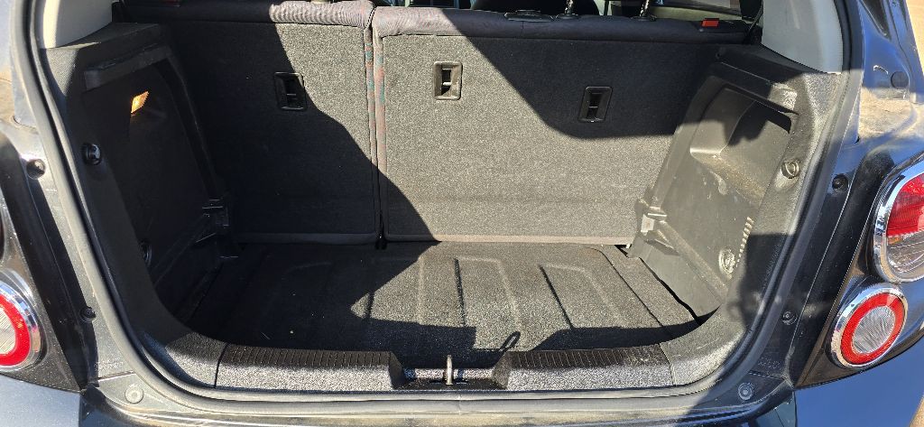 2014 Chevrolet Sonic Image 24