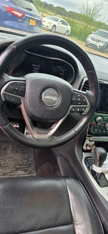 2019 Jeep Grand Cherokee Image 6