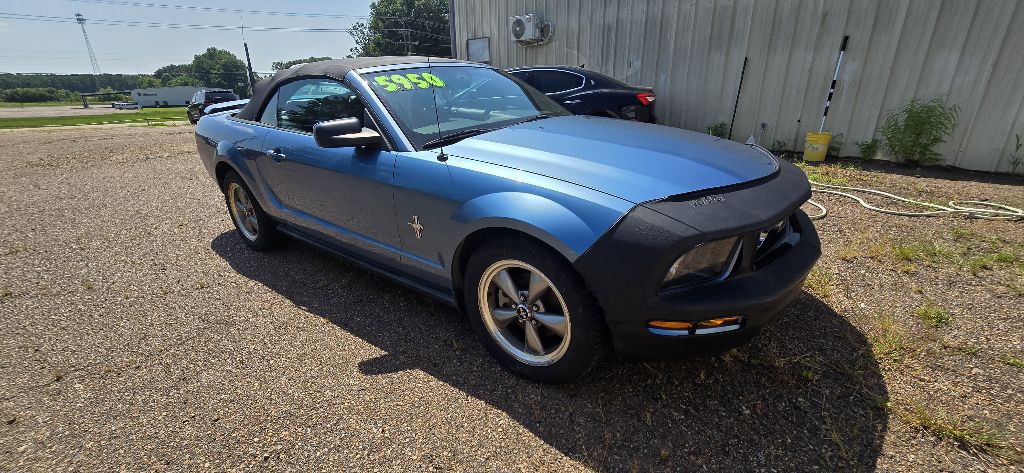 2006 Ford Mustang Image 12