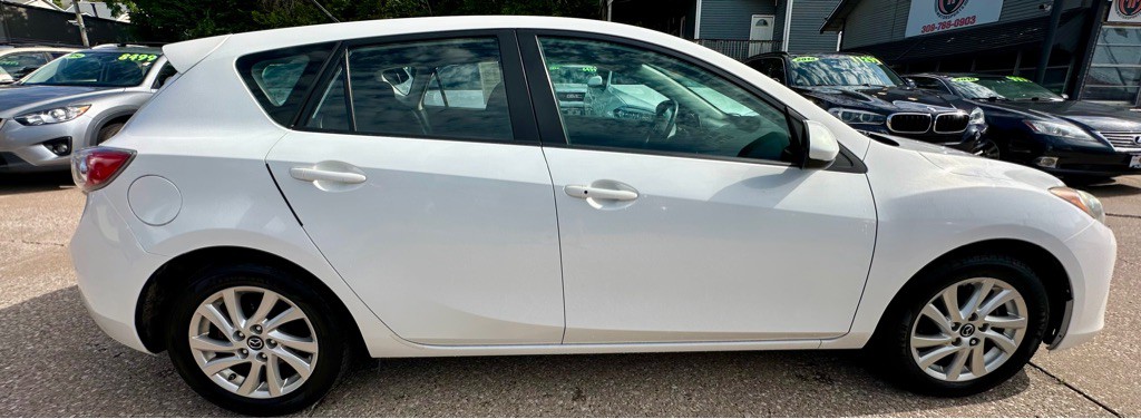 2013 Mazda Mazda3 Image 8