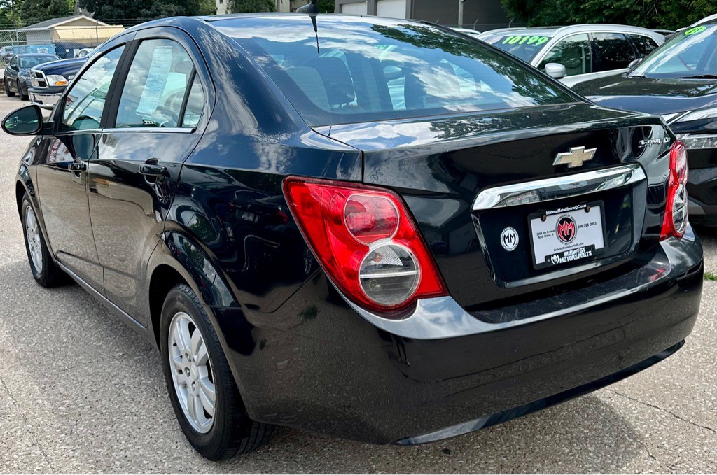 2014 Chevrolet Sonic Image 6