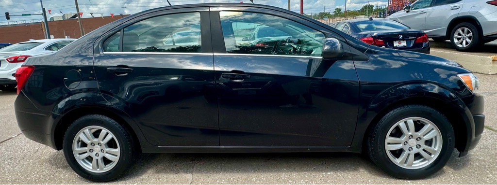 2014 Chevrolet Sonic Image 8