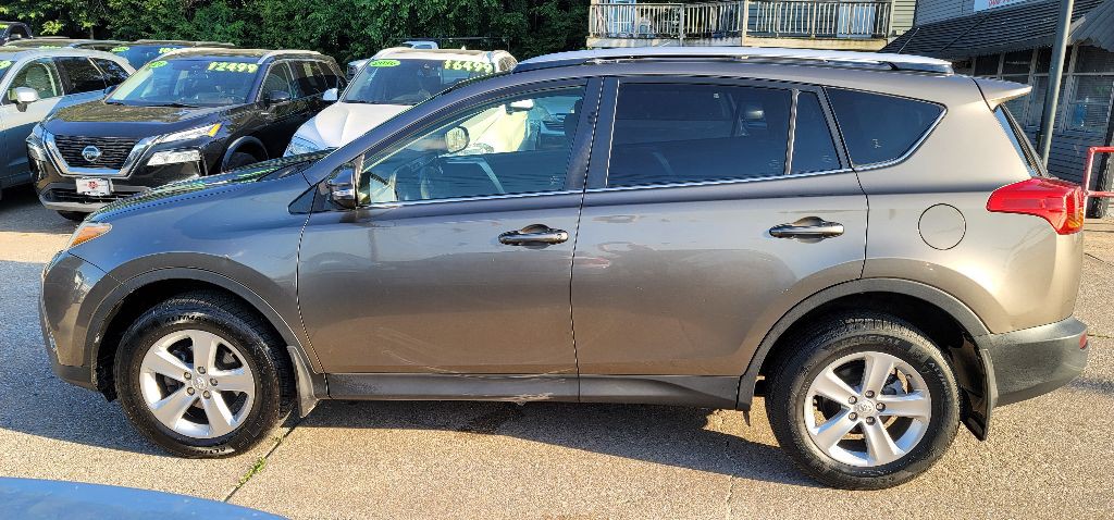 2013 Toyota Rav4 Image 8