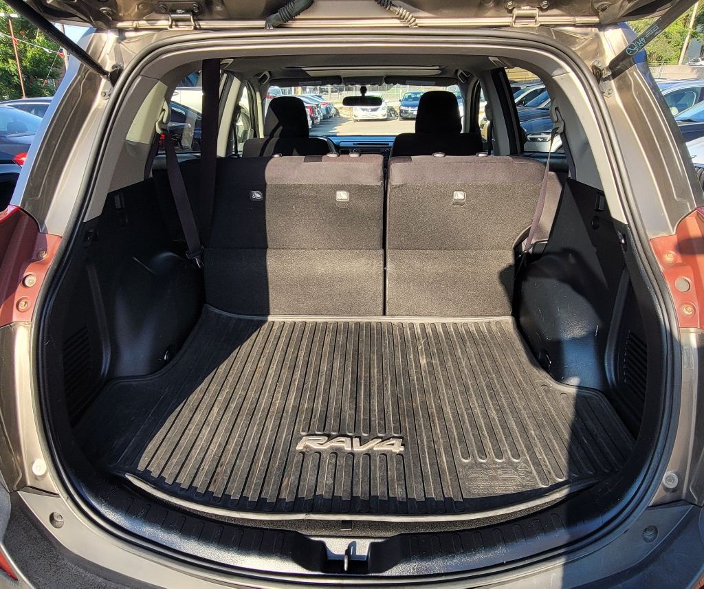 2013 Toyota Rav4 Image 11